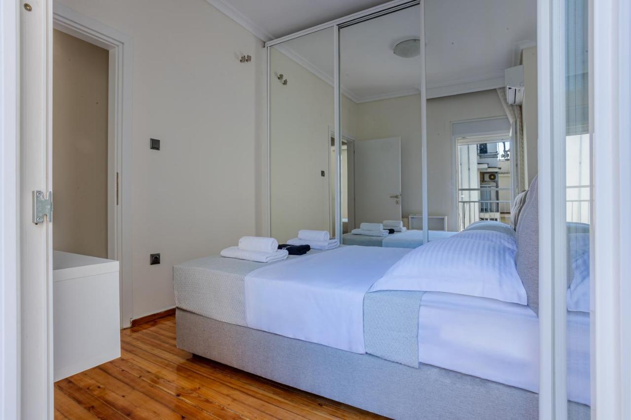 Luxury Downtown Apartment Z1 テッサロニキ エクステリア 写真